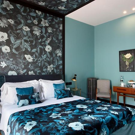Velona'S Jungle Luxury Suites Флоренція Екстер'єр фото