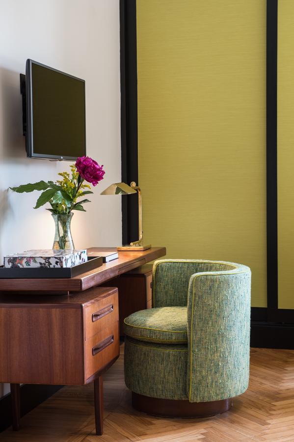 Velona'S Jungle Luxury Suites Флоренція Екстер'єр фото